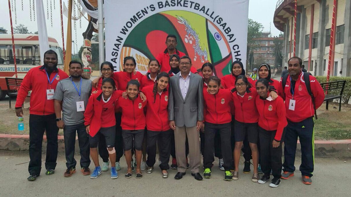 HaveeruSports's tweet photo. Women's basketball team in SABA Championship ge 3 vana hoadhaifi https://t.co/eT7ebrXN7R https://t.co/7P71ExYBgu