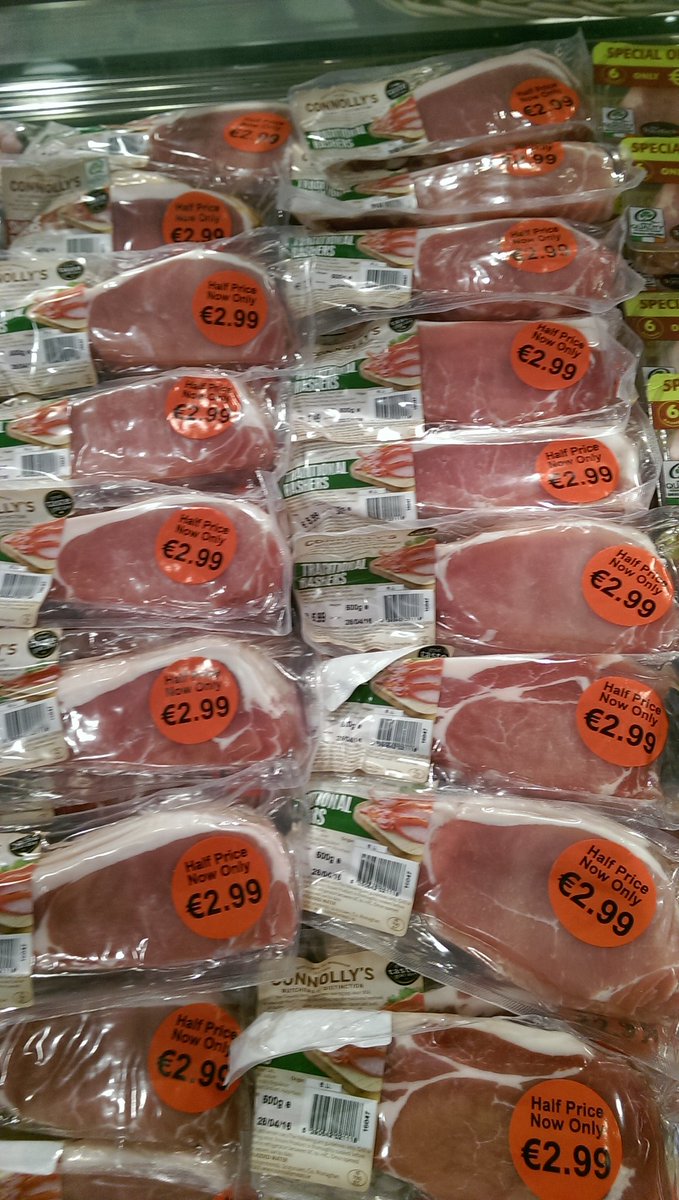 Lots of offers on Connolly Traditional Rashers at Fleming's Monaghan #shoplocal #Monaghan #connollymeats