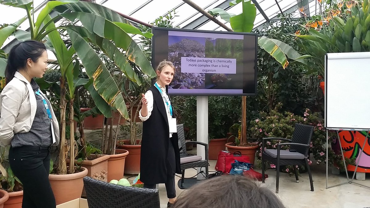 smrbu's tweet photo. Awesome #Biomicry #Design #Workshop #TFFsummit2016 https://t.co/sn6Arc1buH