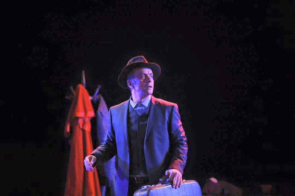 Modern tiyatromuzun kurucu ismi Muhsin Ertuğrul'u sahneye taşıyan @TiyatroBogazici 'nin Nisan 2016 oyun programı:)