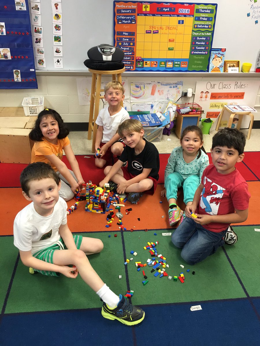 MayhallsPreKin's tweet photo. #hpsteam2016 #PreK #highpointelem @IBPYPlibroberts https://t.co/SnqWAyqcKo