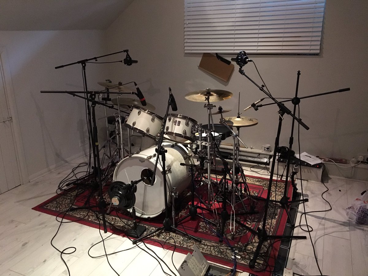 mjttheog's tweet photo. #drums done and dusted! Love using this kit for recording. @YamahaDrums @SABIAN_UK @vicfirth #RecordingStudio https://t.co/2i2EioeVkA