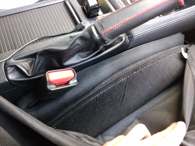 車内が快適に 100均の カー用品 がめっちゃ使える Matomehub まとめハブ 車内が快適に 100均の カー用品 がめっちゃ使える Matomehub まとめハブ