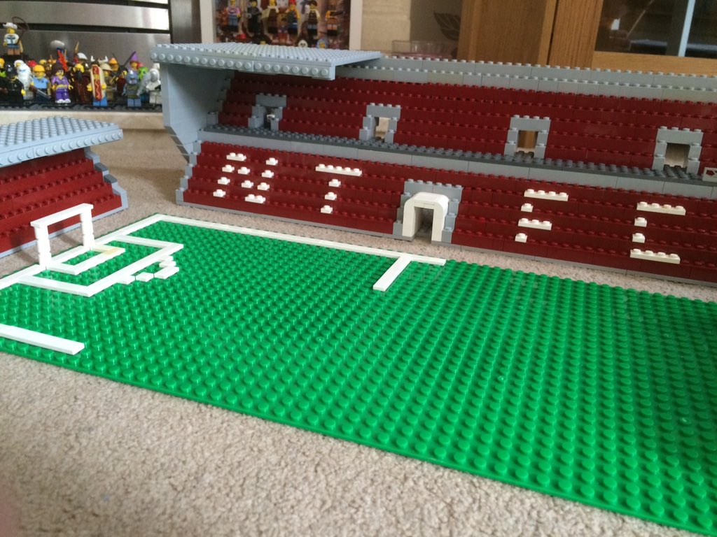 Iest_ntfc's tweet photo. We have a north &amp; south stand and some roof work on the west #lego #sixfields #needmorebricks #ntfc #proudtobe https://t.co/QcMC2WrHTh