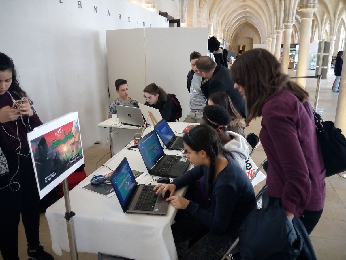 Au stand <a href="/artha_france/">Artha France</a> !