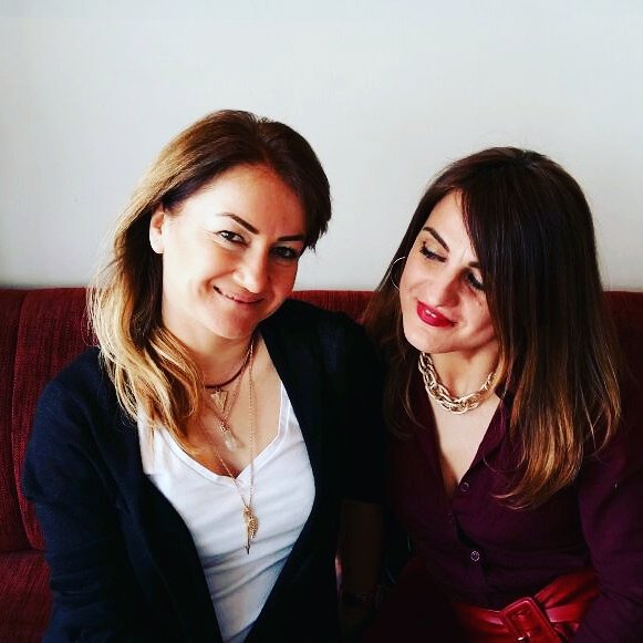 Kavuştuk ki bizzz.Dostluk aşşkııı