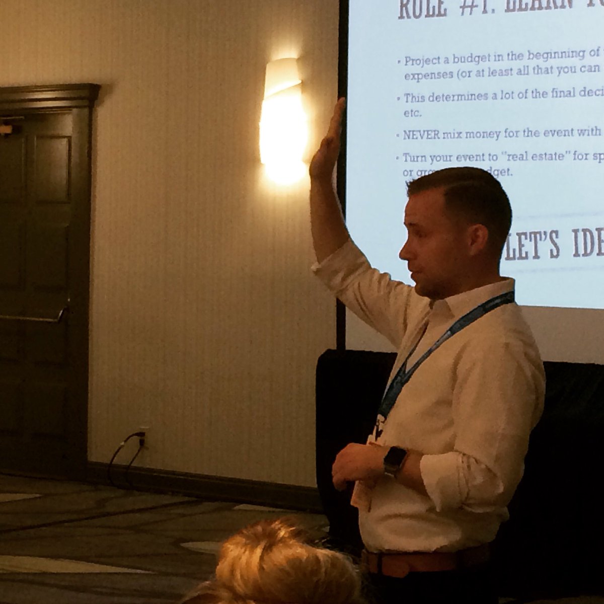 FlaFarmBureau's tweet photo. "You cannot simply 'target the general audience.' Narrow it down to a specific group." - @thekevinkent #southern16 https://t.co/DOdR0x1CEt