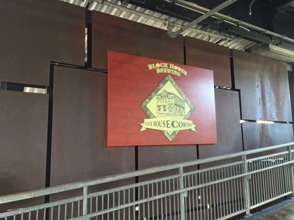 BlockHouseBrews's tweet photo. We are excited to present our Block House Brewing bar in PNC Park for the 2016 @Pirates season! https://t.co/RVO4Jb0RGN