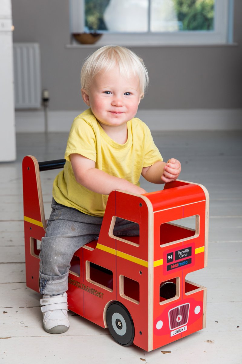 Con el #LondonBus los peques de la casa se lo van a pasar pipa!! #Kiddimoto