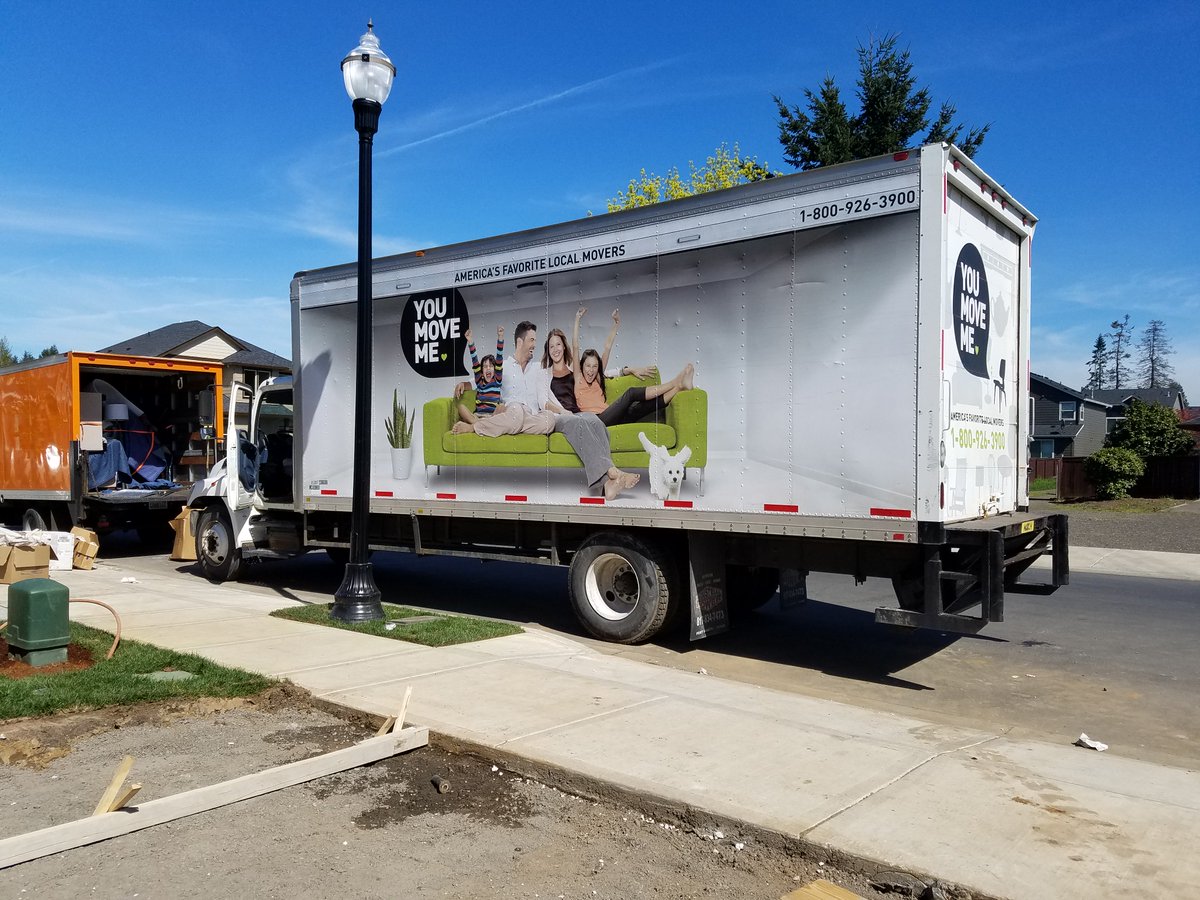 YouMoveMePDX's tweet image. Where are we today?

Prepping model homes for a great builder