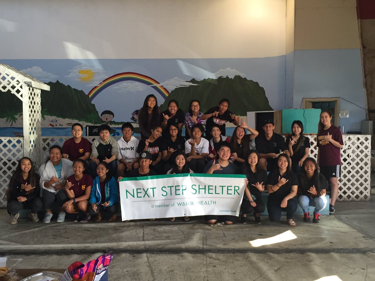 MsKitWong's tweet photo. @MaryknollSchool National Honor Society and Key Club students sponsored breakfast at Next Step Shelter this morning. https://t.co/qca64sAeoX