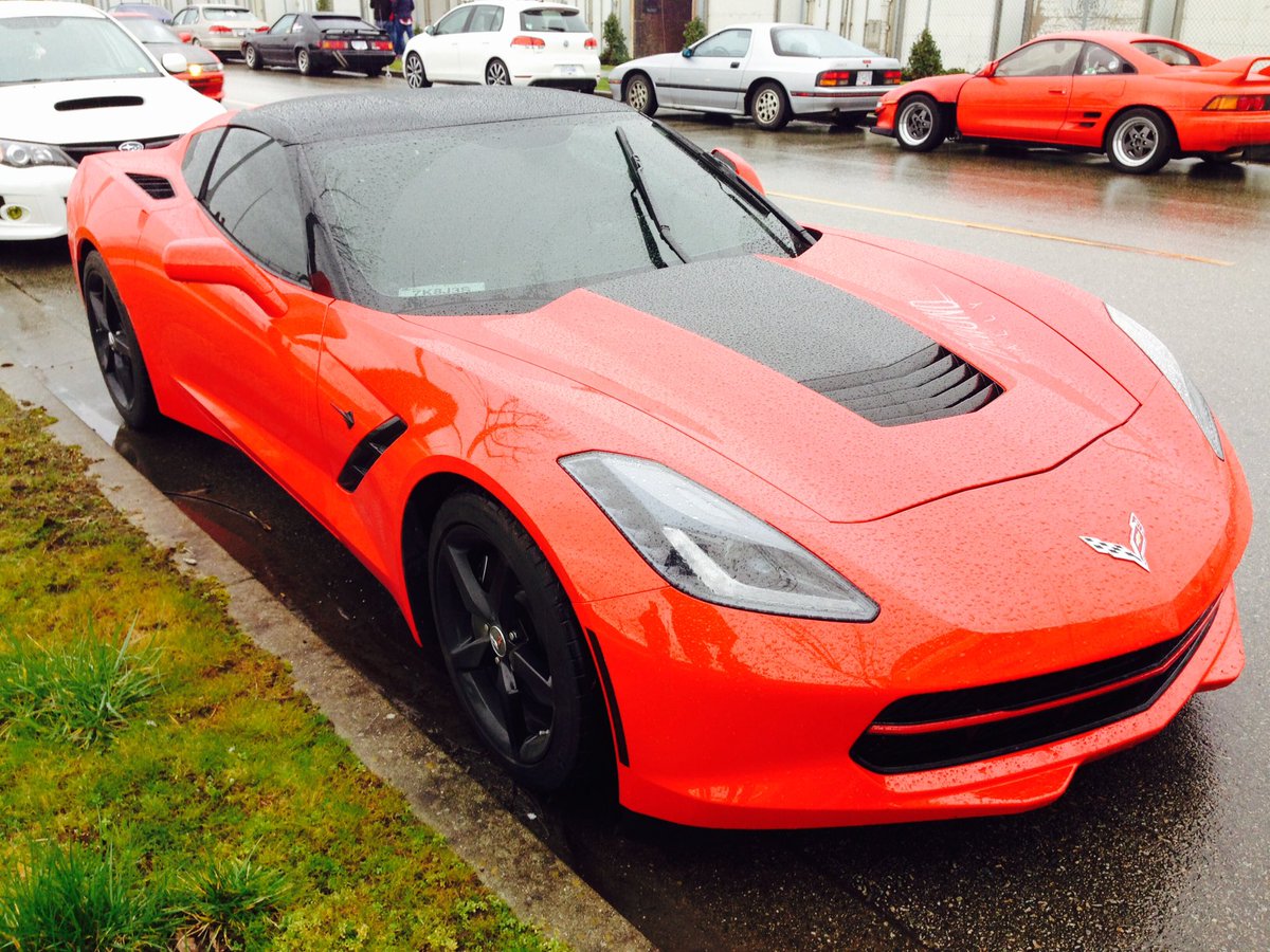 HustleGarage's tweet photo. Chevy Corvette C7 #Revscene https://t.co/Q2QsMpfnHQ