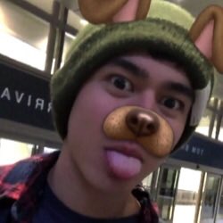 Just a fake change! RT for me? 🙈💕