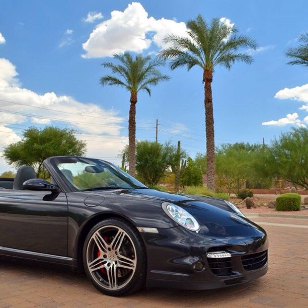PostPorsche's tweet photo. Bye Winter 👋🏽 Hello Spring 🙌🏽😊 https://t.co/30UMIN8z0G