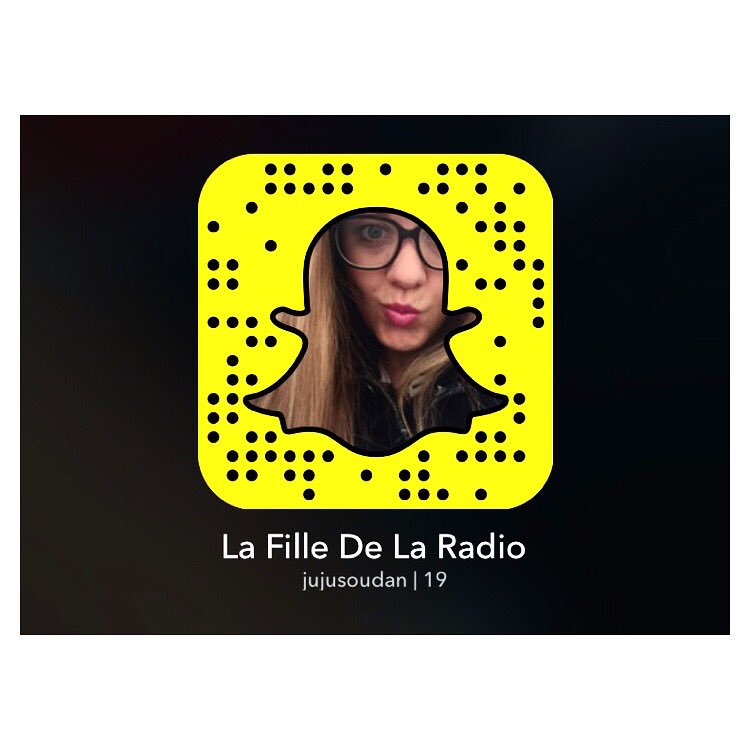 juliemarot_'s tweet photo. A la demande générale, me voilà sur Snapchat ! Comment ça marche ce truc ? #snapchat #followme #LFDLR https://t.co/PwPWL7p8Zw