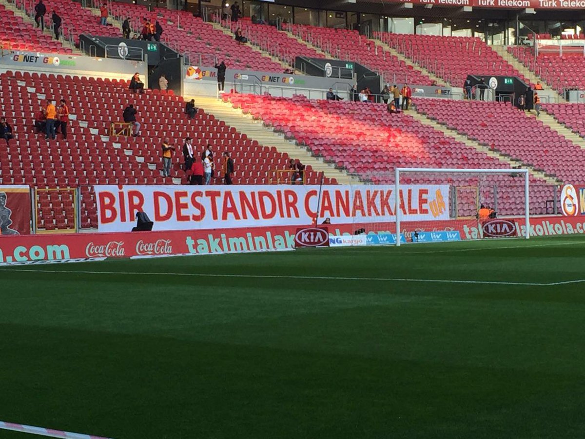 GalatasaraySK's tweet photo. Bir Destandır Çanakkale! https://t.co/8v2c7B7lBx