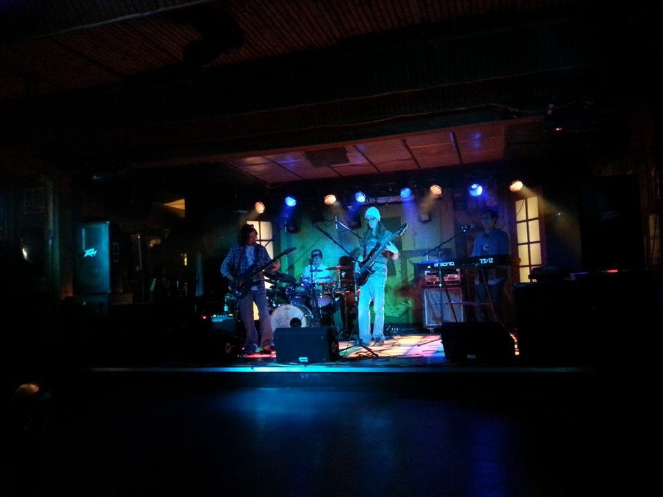 Inward_Focus's tweet image. Live at the Kings Rook Club!.