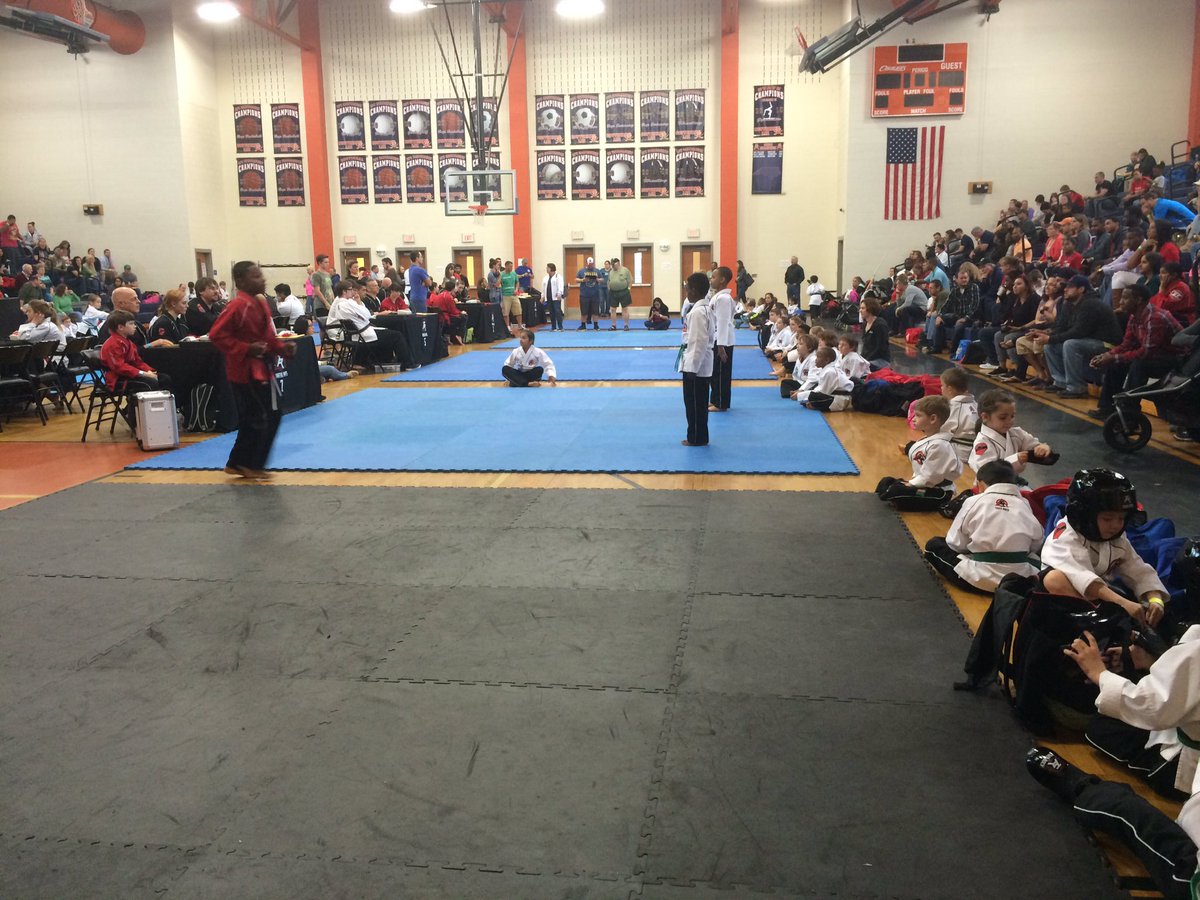 tkdfburg's tweet photo. #taekwondo #champion https://t.co/yDNOtbk9jO