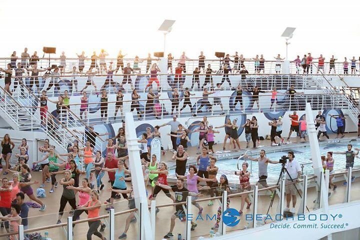 liphillips's tweet photo. This is how we do morning workout at #beachbody https://t.co/w1M8nVYk5v https://t.co/mlE6aWNUIb