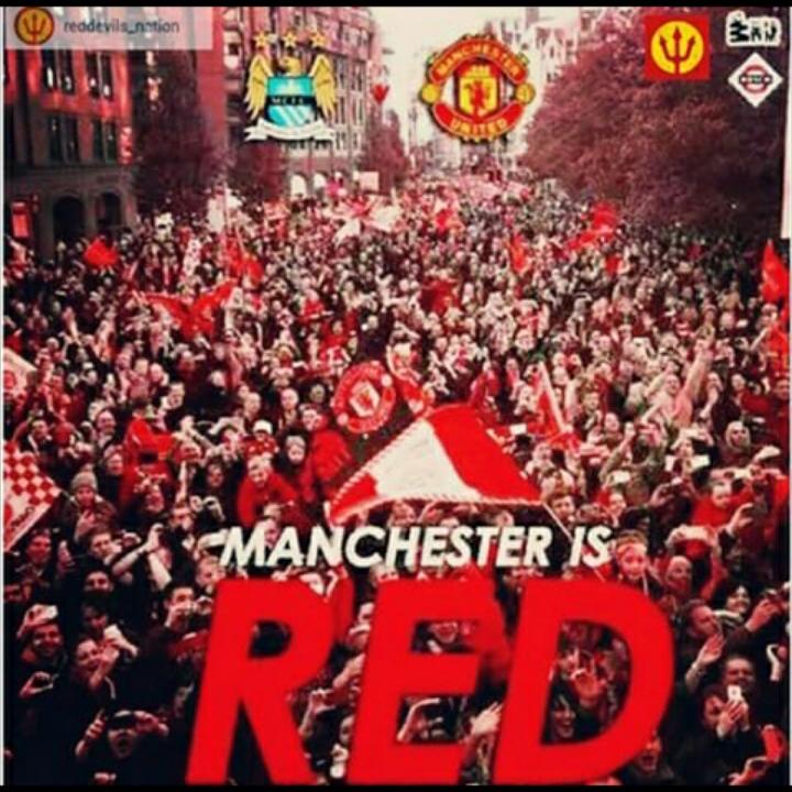 Manchester United days!! Manchester is Red, blue just for film 😈😈