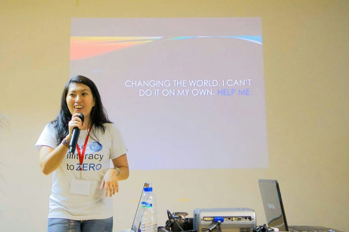 ChildZero's tweet photo. "Changing the world - I can't do it on my own. Help me" (Bacay, 2016). #UP #YouthLeadershipAssembly #YLA 2016 #EDGE https://t.co/pX6iOEpGJm