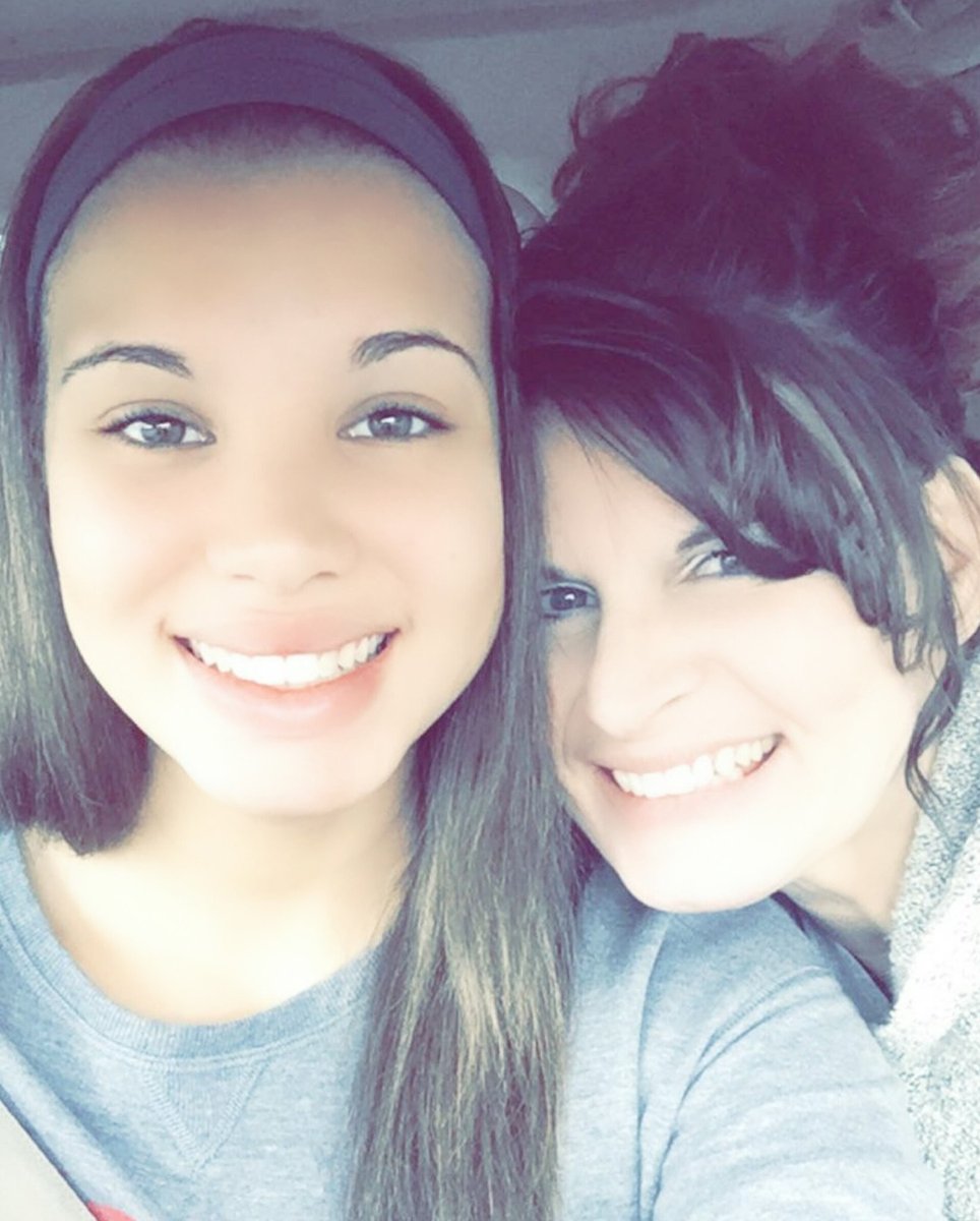 luvmy4beats's tweet photo. Last day of Spring Break for my Pumpkin. π’ Back to school she goes tonight π #lookingforwardtoMay π @whitney8888 https://t.co/LWkBKkZT67