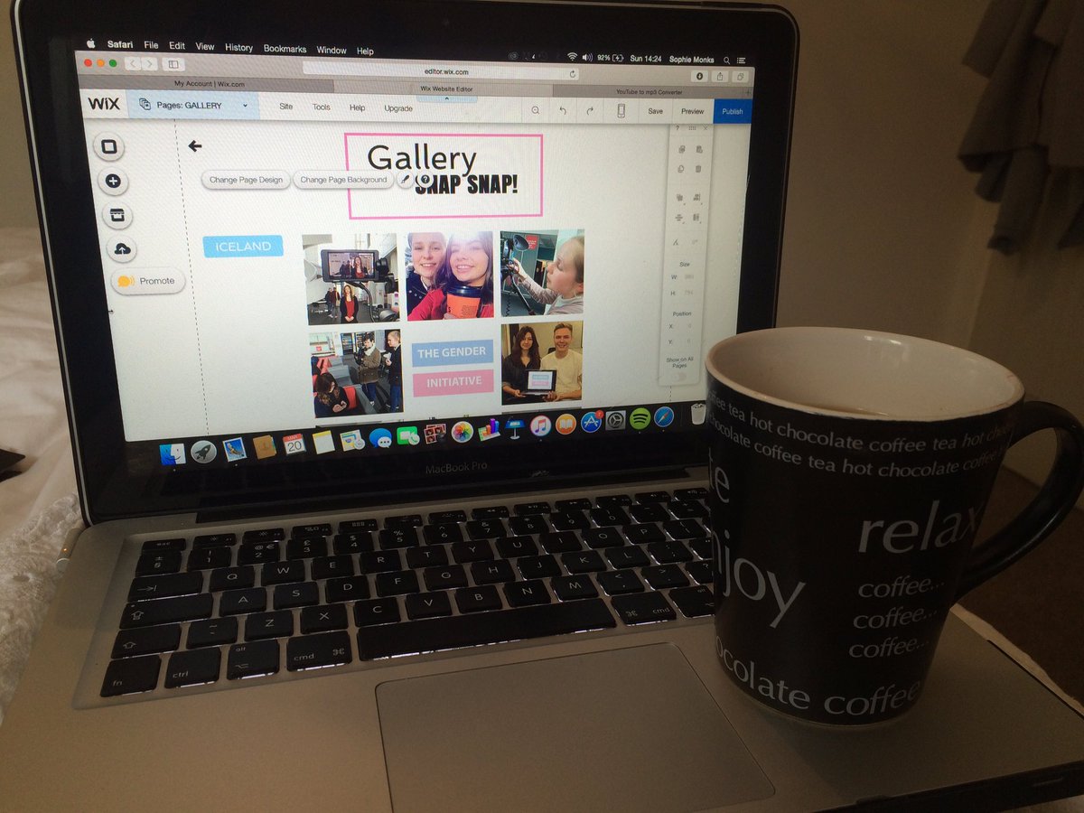 GInitative's tweet photo. Lazy Sunday's! Blog building for us at #Roweproductions today 💭 https://t.co/2UOnKggv0q