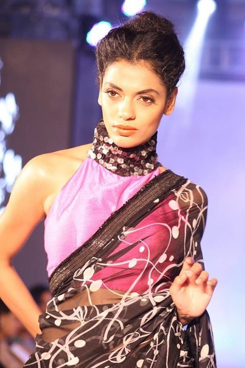 FPW_2016's tweet photo. 1st show of Final day

@AchlaSachdev  @Maheshwari

@arunvijayno1
@FPW_2016
@BrandAvatar 
#CrownePlaza
@THE_SM_DOODE https://t.co/QpUpvcqDXZ
