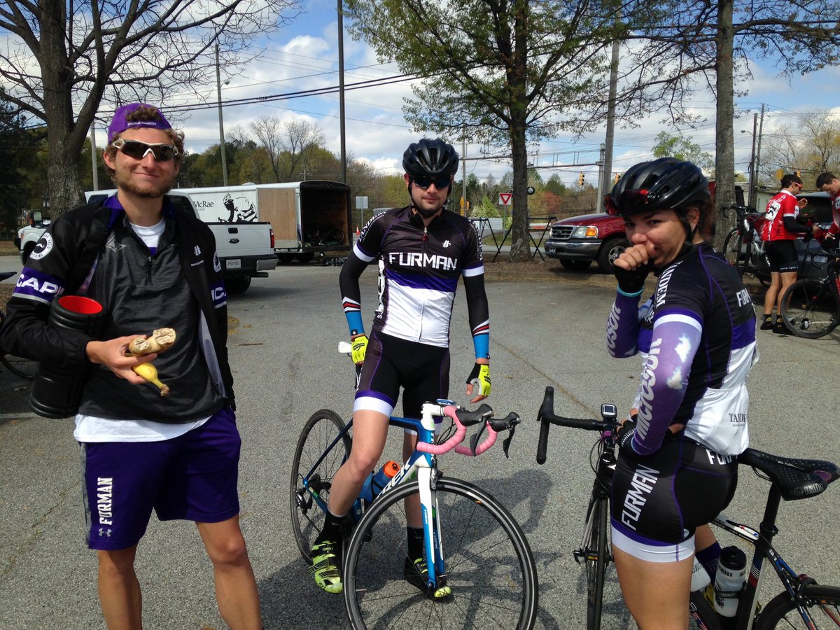 LMRHIM's tweet photo. @fucycling Post race debrief https://t.co/3cWINQ3GKf