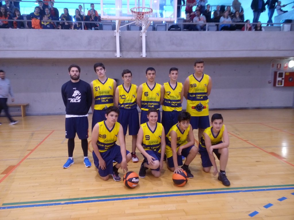 adaba_basket's tweet photo. #TorneoSSta2016
Comienza el torneo
Pista A CadM
@NileSportsClub - ADABA https://t.co/1hgo3Ui3TK
