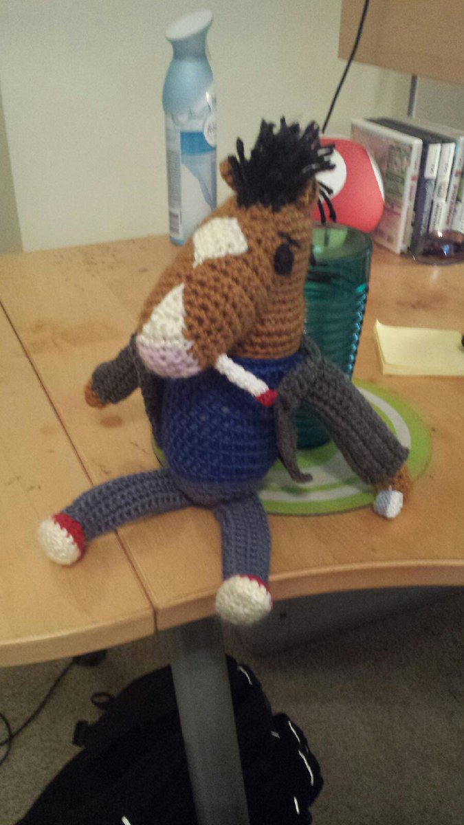 mdpotts's tweet photo. I made a @BoJackHorseman doll for my friend, I think it's a spitting image https://t.co/oQQhF57aSV