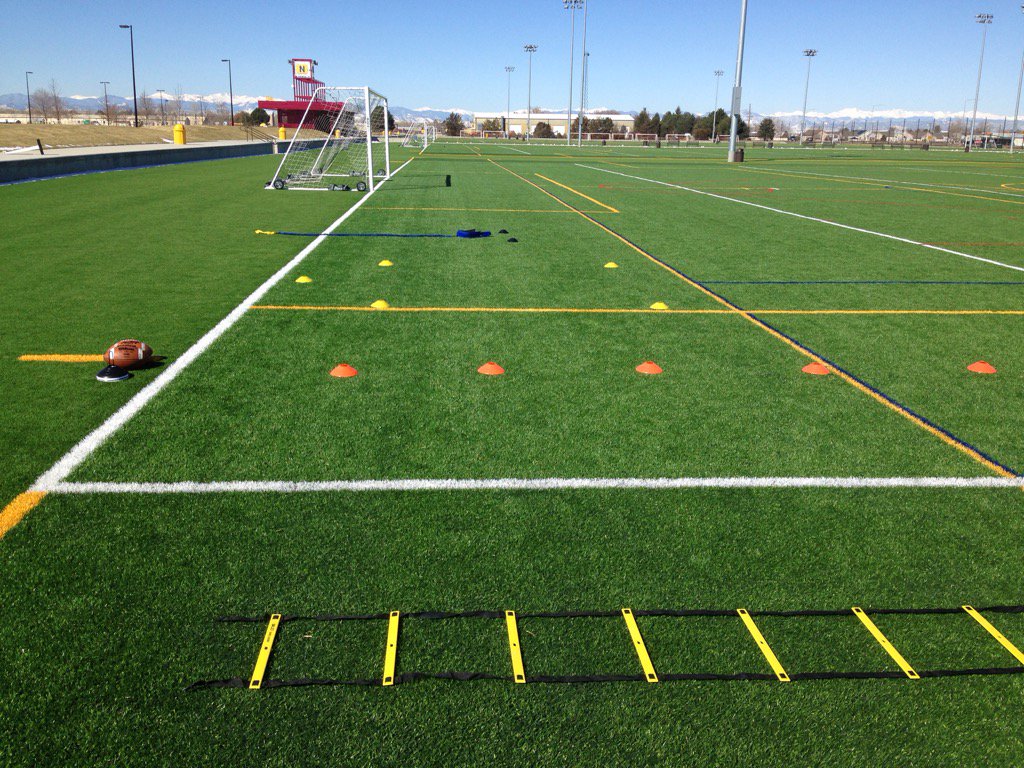 taycalvert's tweet image. Ready to work! DM for information on #QBtraining #alwayswork #passionovereverything