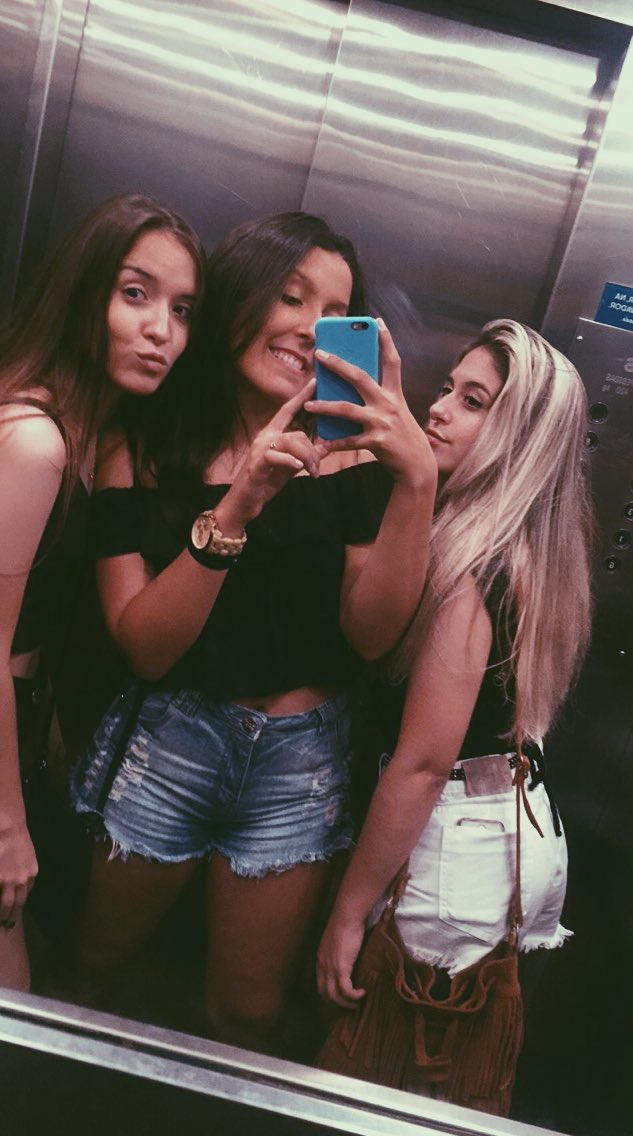 marcelaa_assis's tweet photo. Deu ruim ❌🚫❤️ #popozudas https://t.co/FdXkaFdLxD