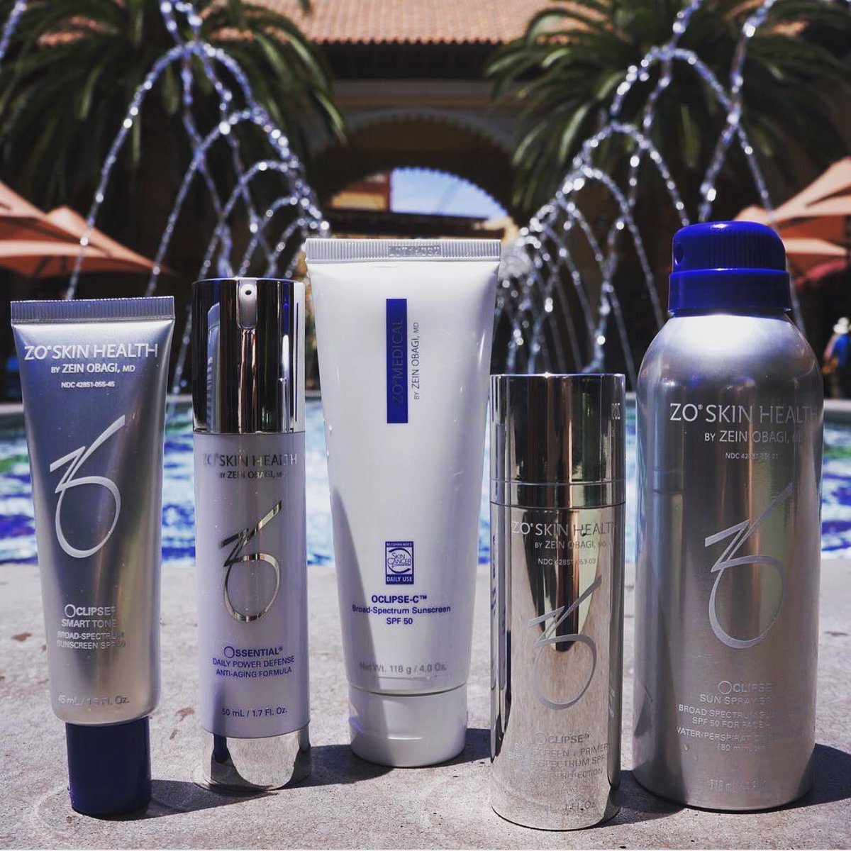 TheAntiagepre's tweet photo. UV Rays protection is the first Skin Antiaging Therapy. Happy Sunday everyone! #staysunsmart #zoskinhealth 😷 https://t.co/rsLHp8Bp7V