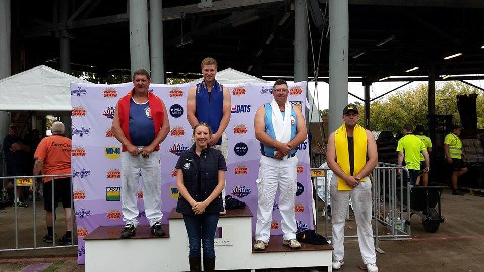 choppingkiwi's tweet photo. On the podium @eastershow #woodchop 1st place Event 12B - 2nd Div Standing https://t.co/q8zYi3b1AR