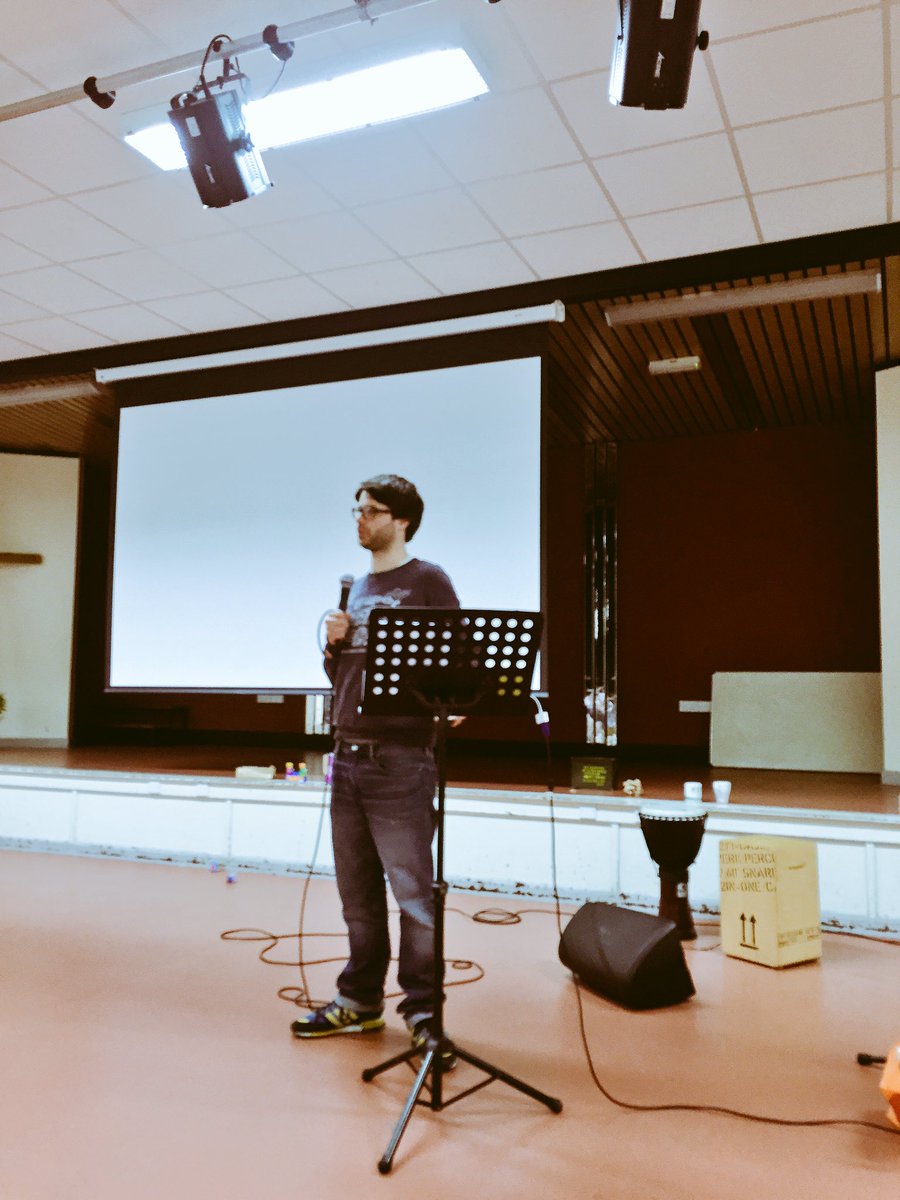 garethjrobinson's tweet photo. @doncack 'Self control allows the other Fruits of the Spirit to grow' #glochurch https://t.co/nLAOTF65qc
