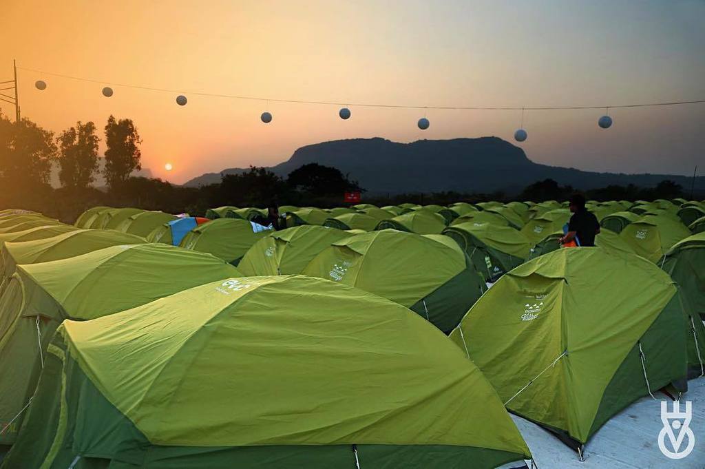 EVCIndia's tweet photo. Sunsets from the #EnchantedVillage! #BEVC15 
Photo Credits - @baricci https://t.co/f7YJBByqCr https://t.co/lhtSWZ4qEO
