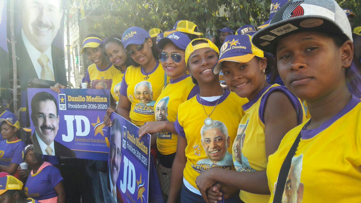 TodoNaveRD's tweet photo. #NelsonGuillenAlcaldeSC
La Juventud con Guillén decidida a ser parte del cambio @nelsonguillenv @alexandervegaSC https://t.co/irFbVUIDl8