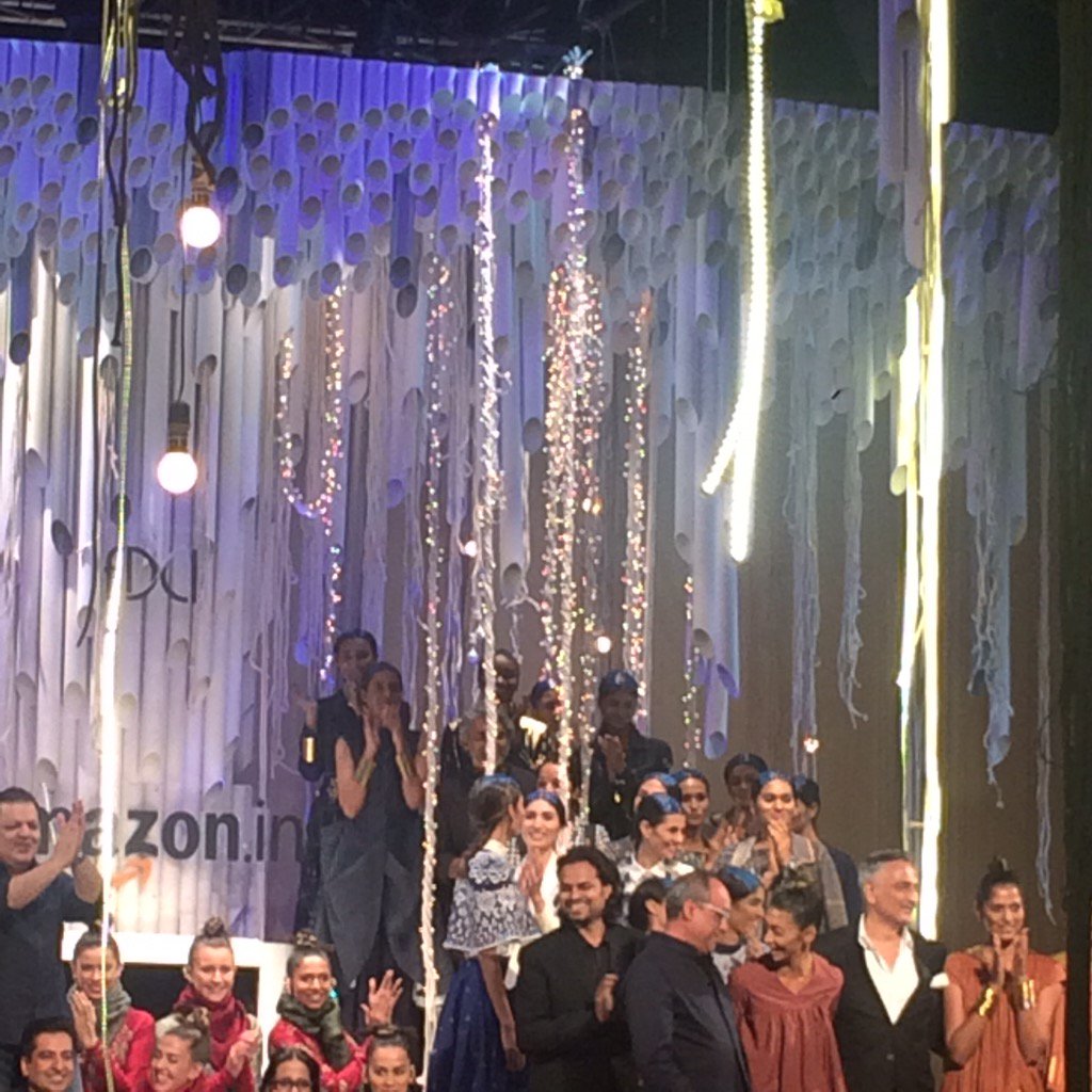 mytrendin's tweet photo. That's all folks! Another season done and dusted! #grandfinale #AIFWAW16 #IndiaModern @TheFDCI @AmazonFashionIn https://t.co/eBvb3Msuvp