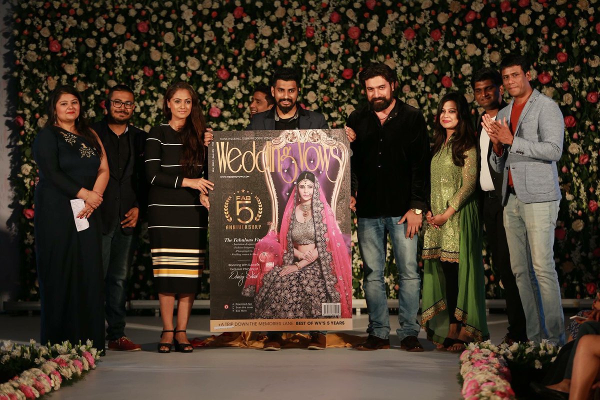 FPW_2016's tweet photo. @WeddingVowsM  5th Anniversary special edition launch.

@FPW_2016 
@BrandAvatar 
#CrownePlaza
@THE_SM_DOODE https://t.co/ZFxaObVPw8