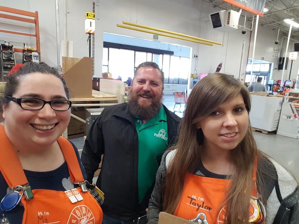 mo_PSstore6513's tweet photo. Chris fields from Tuff Sheds @6513 today, talking up Tuff Sheds with our associates and customers  #SWBEST https://t.co/OPLs0qDtN0