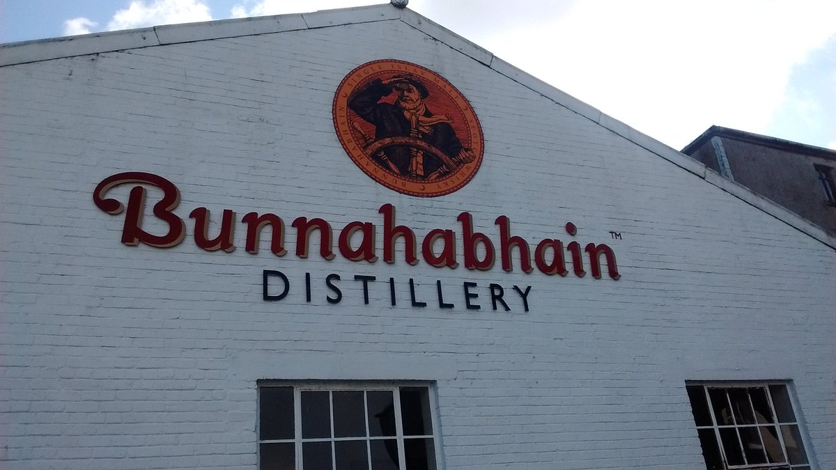 Lovely day <a href="/Bunnahabhain/">Bunnahabhain Distillery</a> and going home with a bottle of 18yro