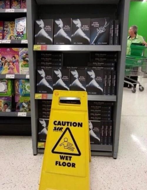 _AnaSteele1's tweet photo. #Humor50Sombras https://t.co/PgJwKSO2kR