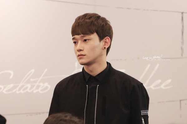JongdaeStyle's tweet photo. #Chen #종대 #김종대 #첸 #Jongdae #陈 #金鐘大 #จงแด #เฉิน #チェン #엑소 #EXO https://t.co/gdyX0Cm9YV