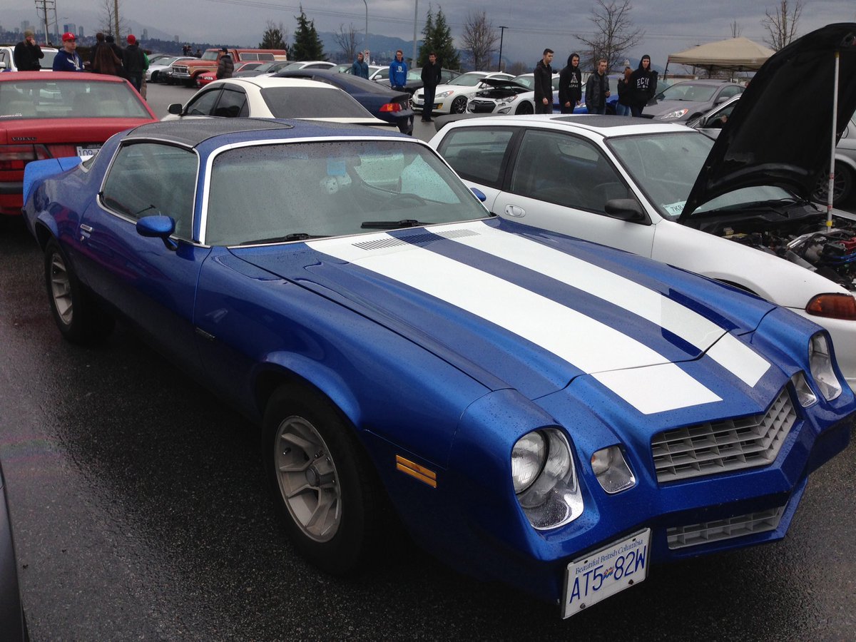 HustleGarage's tweet photo. Chevrolet Camaro #Revscene https://t.co/9KgQZriYZd