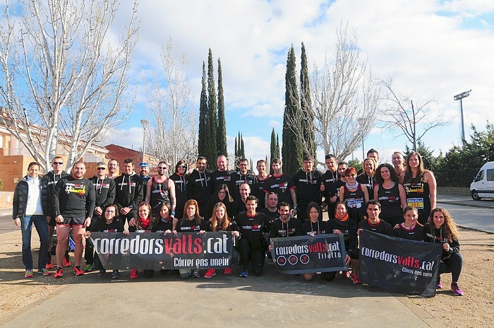 Foto oficial de corredorsvalls.cat aprofitant la mitja de valls #run #runners #corredorsvalls
#correuneix