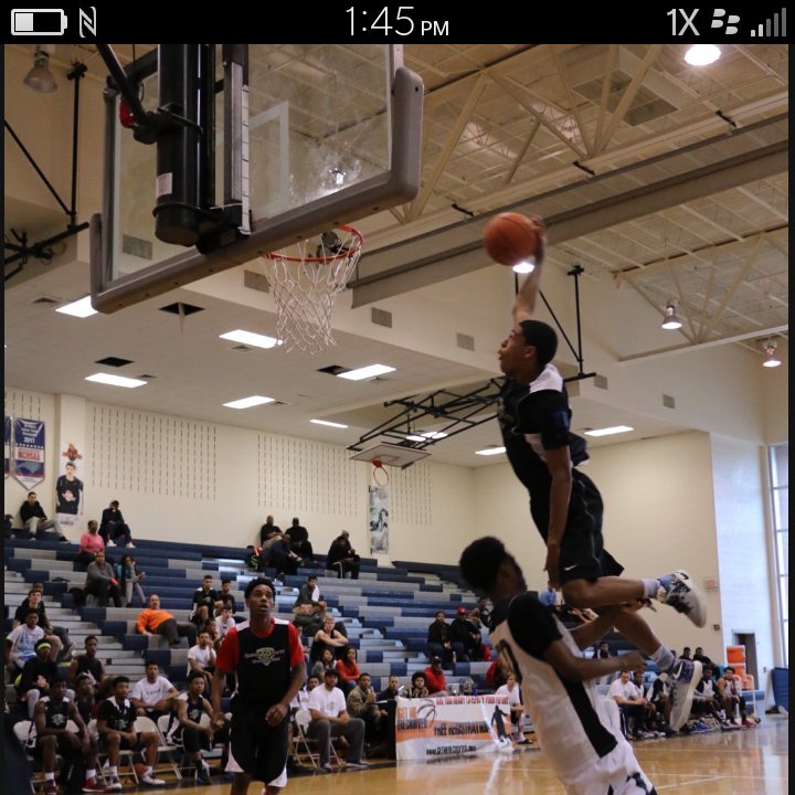 rodgerbohn's tweet photo. 6'0 2017 Jorden Davis Jr. With dunk of #Super60Showdown https://t.co/NgxcqaCW10