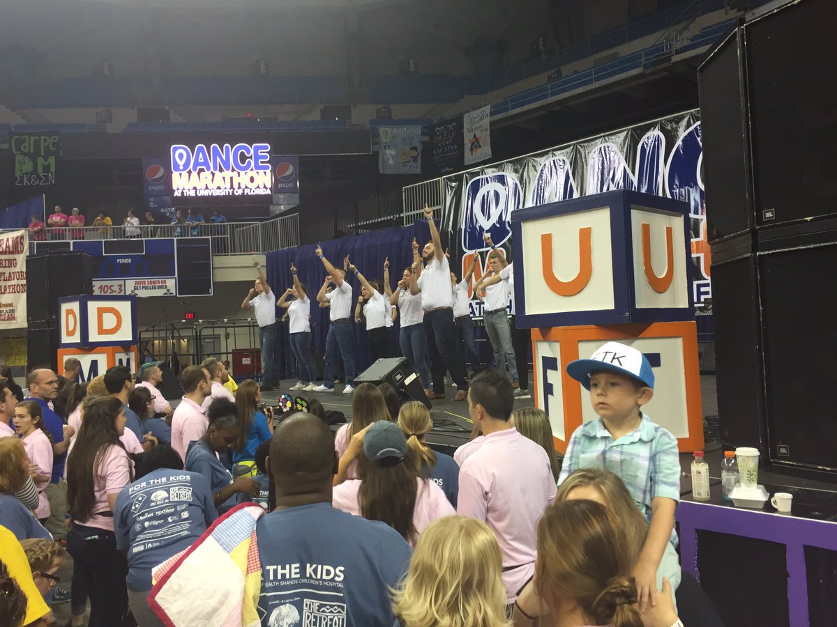 CMN_Brian's tweet photo. The final Line Dance is in the books and Closing Ceremonies has begun! Dancers are pumped for the @floridadm total! https://t.co/KHixhQUKxx