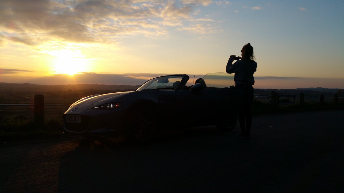 SimonDGardner's tweet photo. Sun comes out to greet the end of an amazing driving weekend Love the MX5 #mx5convertable @Mazda_UK @JellyfishAgency https://t.co/17QYOJnGnT