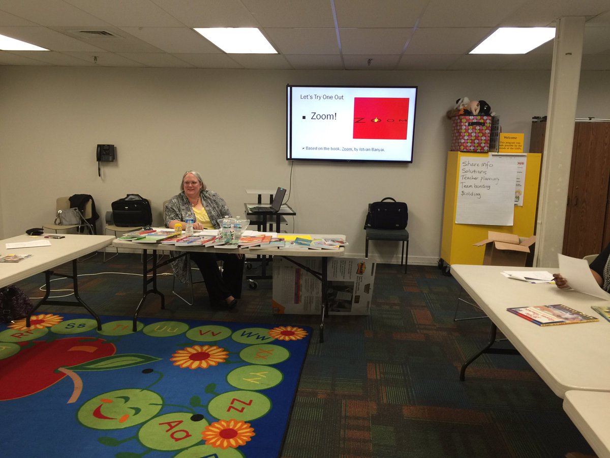 ColumbusAeyc's tweet photo. Great small group activities and useful information! https://t.co/2h71LY4qy0